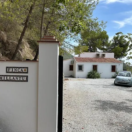 Millantu Holiday home
